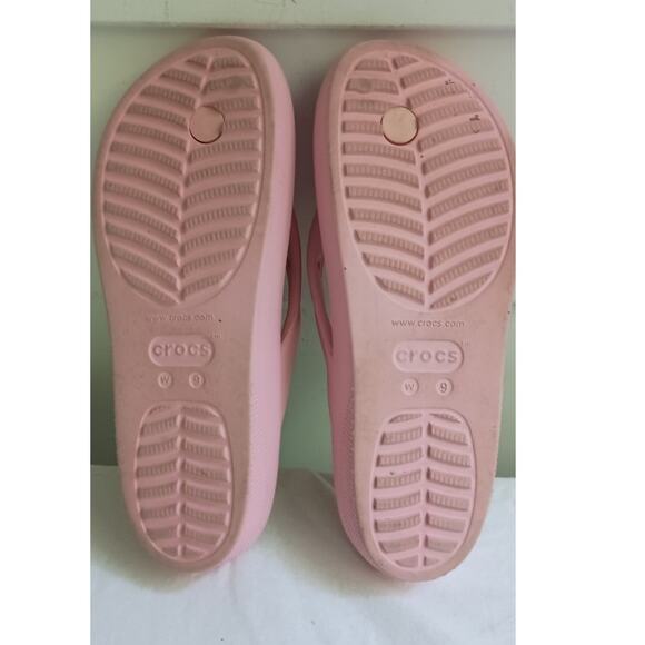 Crocs Pink Platform Flip Flops with Charms size W9 - Picture 11 of 12